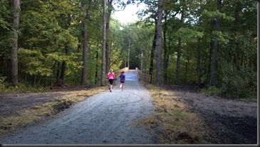 Goodenow Grove_kids run to bridge_9-21-12
